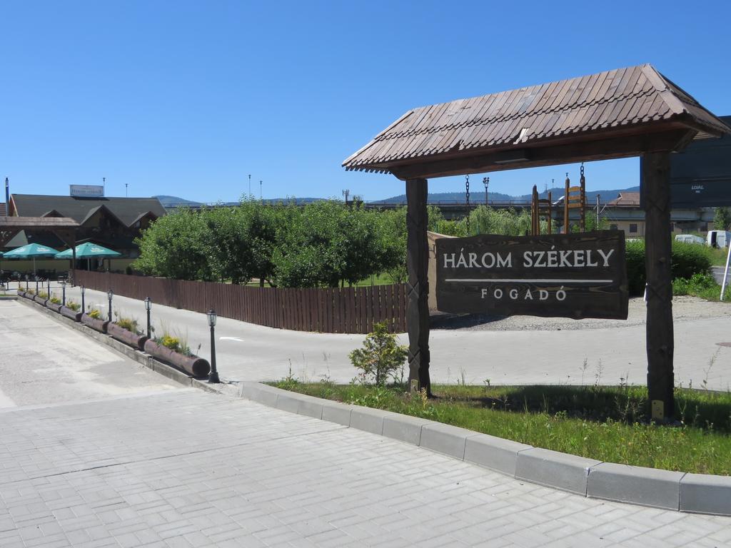 Három Székely Fogadó Csíkszereda Kültér fotó
