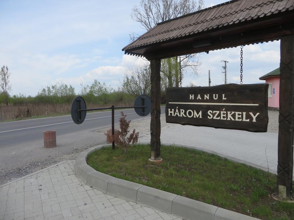 Három Székely Fogadó Csíkszereda Kültér fotó